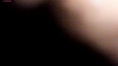 Caroline  online show from 10-28-25, 02:31