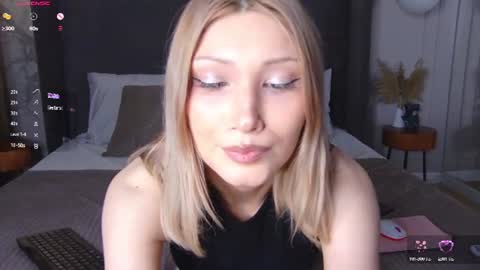Snapshot of carolreeves chatting on 06-09-26, 05:13 Carol online show from 06-09-26, 05:13