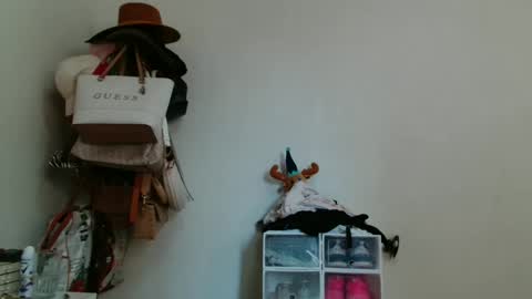 caroo0615 online show from 03-30-26, 06:31