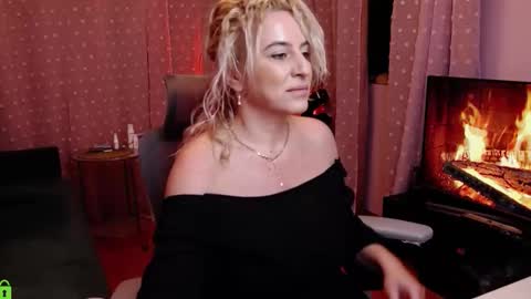 Carrie online show from 12-03-25, 04:53