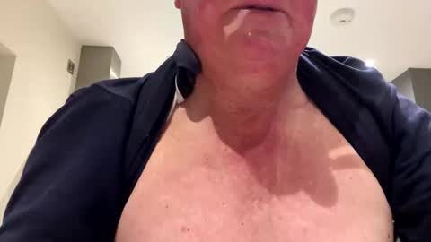 Carsticker999 online show from 11-06-25, 06:47