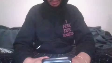 Snapshot of carvelj chatting on 05-17-26, 11:39 carvelj online show from 05-17-26, 11:39