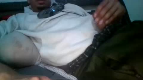 Snapshot of carvelj chatting on 05-25-26, 05:35 carvelj online show from 05-25-26, 05:35