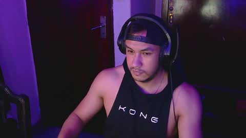 Snapshot of casas_oom chatting on 12-08-24, 01:03 online show from 12-08-24, 01:03