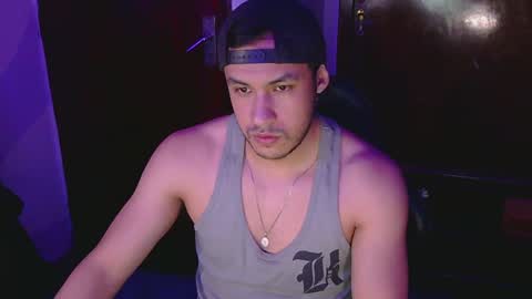 Snapshot of casas_oom chatting on 01-10-25, 05:47 online show from 01-10-25, 05:47