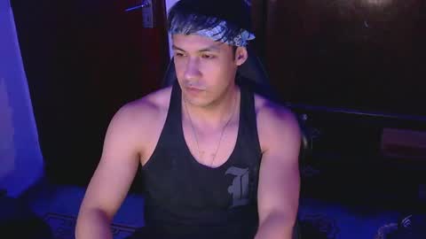 Snapshot of casas_oom chatting on 03-08-25, 07:49 online show from 03-08-25, 07:49