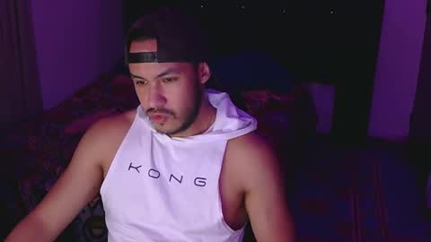 Snapshot of casas_oom chatting on 09-27-25, 05:23 online show from 09-27-25, 05:23