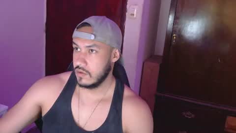 Snapshot of casas_oom chatting on 08-04-26, 06:43 online show from 08-04-26, 06:43