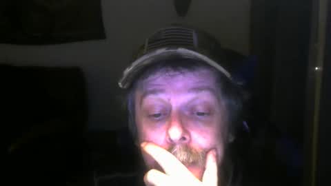 Snapshot of caseurdecue chatting on 11-07-25, 01:38 AllenGallant online show from 11-07-25, 01:38