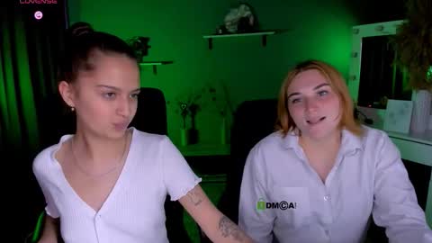 casey_meow_ online show from 09-22-25, 01:02