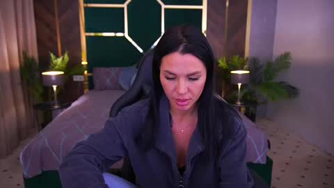 casey_min online show from 03-25-26, 07:47