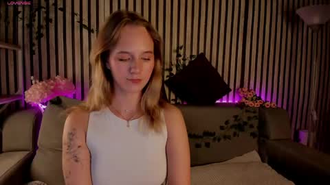 Casey sweeet online show from 06-08-26, 03:45