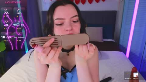 Snapshot of caseykissing chatting on 04-28-26, 02:00 caseykissing online show from 04-28-26, 02:00