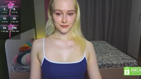 My name is Casey... Nice to meet you  I will be happy to have funthumbs up please its important online show from 06-05-26, 05:25