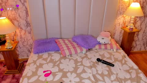 Casey Pierce  New Account online show from 01-24-25, 08:22