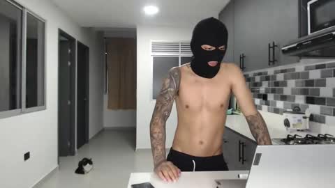 cash_master777 online show from 12-02-25, 08:19