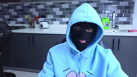 Snapshot of cash_master777 chatting on 06-10-26, 12:22 cash_master777 online show from 06-10-26, 12:22