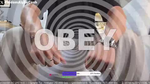 Snapshot of cashmastergrey chatting on 05-01-26, 05:23 Master Grey online show from 05-01-26, 05:23