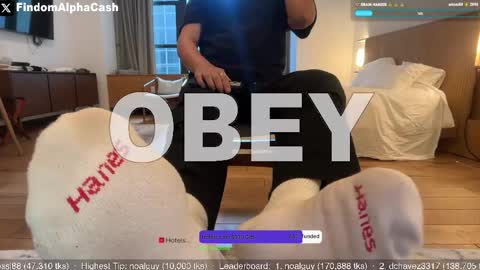 Snapshot of cashmastergrey chatting on 05-28-26, 10:51 Master Grey online show from 05-28-26, 10:51