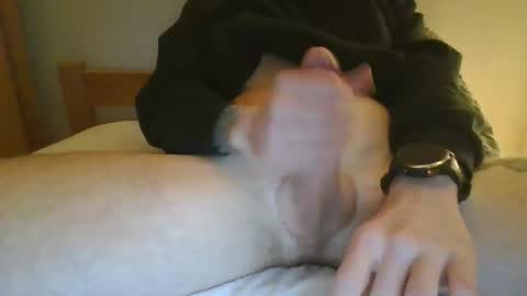 Snapshot of cashwhale chatting on 02-19-26, 09:22 cashwhale online show from 02-19-26, 09:22