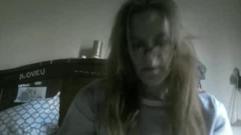 Snapshot of casidy1 chatting on 02-15-25, 10:31 casidy1 online show from 02-15-25, 10:31