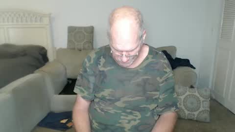 Snapshot of casinocam chatting on 02-17-25, 04:59 CasinoCam online show from 02-17-25, 04:59