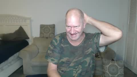 Snapshot of casinocam chatting on 02-19-25, 07:06 CasinoCam online show from 02-19-25, 07:06