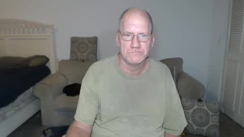 Snapshot of casinocam chatting on 02-20-25, 12:52 CasinoCam online show from 02-20-25, 12:52