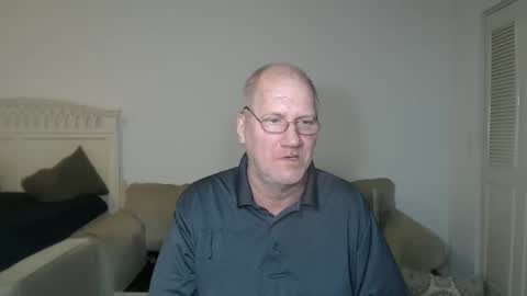 Snapshot of casinocam chatting on 02-25-25, 09:24 CasinoCam online show from 02-25-25, 09:24