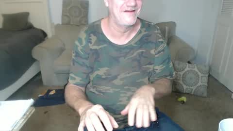 Snapshot of casinocam chatting on 02-27-25, 12:54 CasinoCam online show from 02-27-25, 12:54