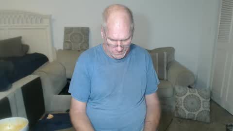 Snapshot of casinocam chatting on 02-28-25, 05:48 CasinoCam online show from 02-28-25, 05:48