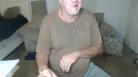 Snapshot of casinocam chatting on 03-06-25, 04:52 CasinoCam online show from 03-06-25, 04:52