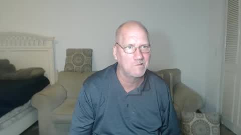 Snapshot of casinocam chatting on 03-08-25, 08:03 CasinoCam online show from 03-08-25, 08:03