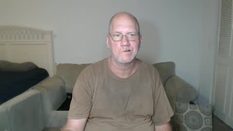 Snapshot of casinocam chatting on 03-11-25, 11:26 CasinoCam online show from 03-11-25, 11:26