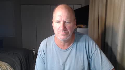 Snapshot of casinocam chatting on 09-13-25, 04:45 CasinoCam online show from 09-13-25, 04:45