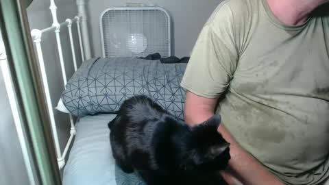 Snapshot of casinocam chatting on 09-21-25, 06:20 CasinoCam online show from 09-21-25, 06:20