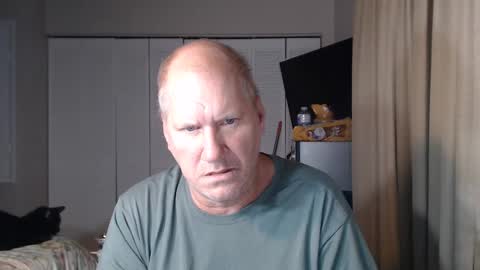 Snapshot of casinocam chatting on 09-29-25, 05:23 CasinoCam online show from 09-29-25, 05:23