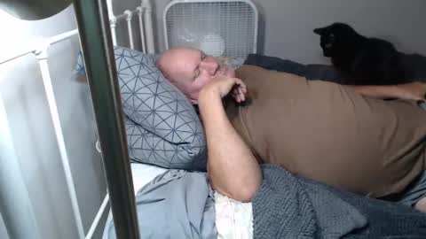 Snapshot of casinocam chatting on 09-30-25, 07:41 CasinoCam online show from 09-30-25, 07:41