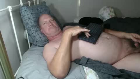 Snapshot of casinocam chatting on 10-23-25, 09:57 CasinoCam online show from 10-23-25, 09:57