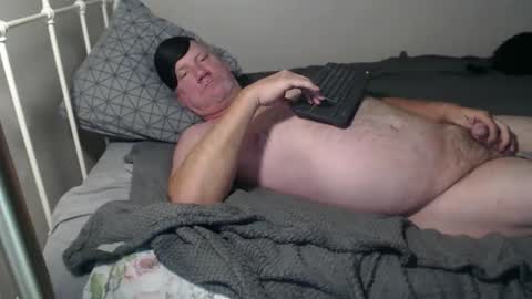 Snapshot of casinocam chatting on 10-30-25, 09:26 CasinoCam online show from 10-30-25, 09:26