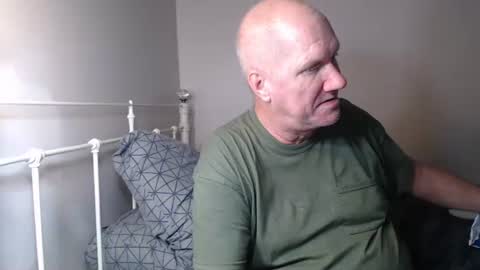 CasinoCam online show from 12-17-25, 07:09