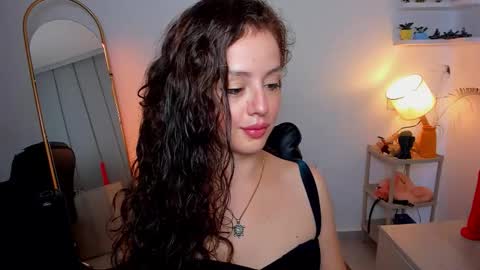Snapshot of cassandra_caiin chatting on 09-28-25, 02:55 Cassie online show from 09-28-25, 02:55