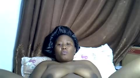 Snapshot of casseymarvel254 chatting on 07-27-26, 09:33 casseymarvel254 online show from 07-27-26, 09:33