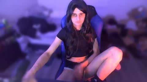Snapshot of casseyy_femboi chatting on 05-22-26, 11:38 casseyy online show from 05-22-26, 11:38