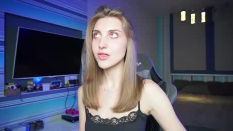 Seductress Cassia  FINDOM AND SADISM  NO NUDE online show from 09-18-25, 06:43