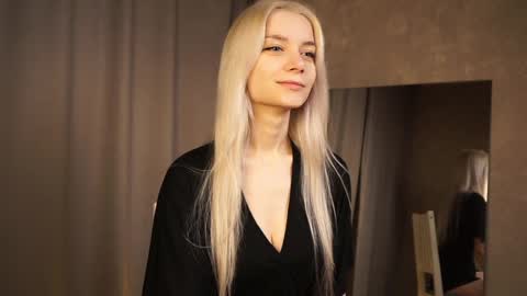 Cassie online show from 01-31-25, 02:17