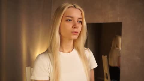 Cassie online show from 02-12-25, 04:11