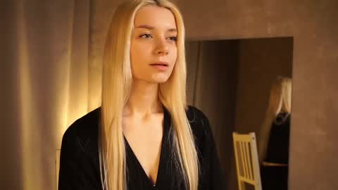 Cassie online show from 02-16-25, 04:21