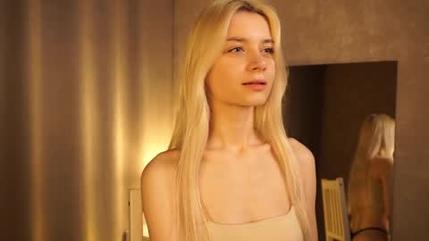 Cassie online show from 03-04-25, 05:34