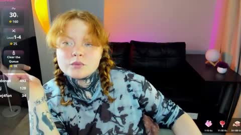 Cassie online show from 06-11-26, 12:32